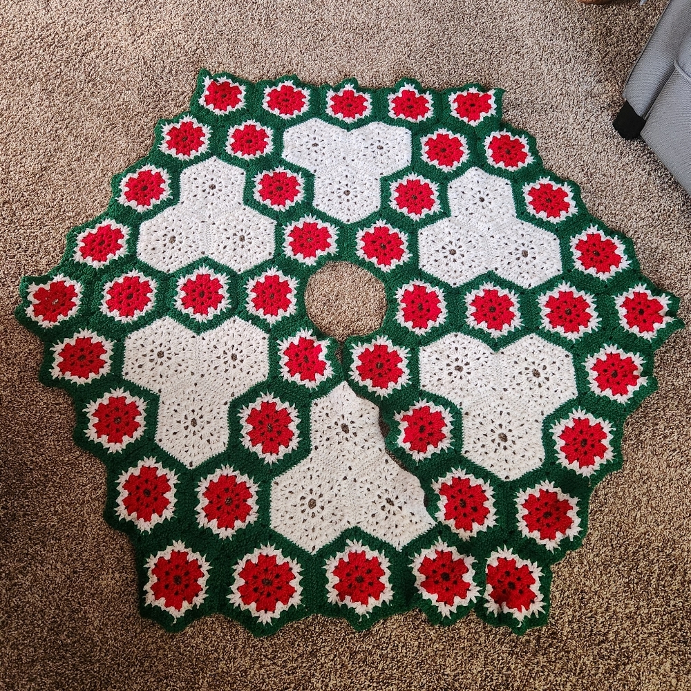 Vintage Crochet Christmas Tree Skirt - Red, Green, and White